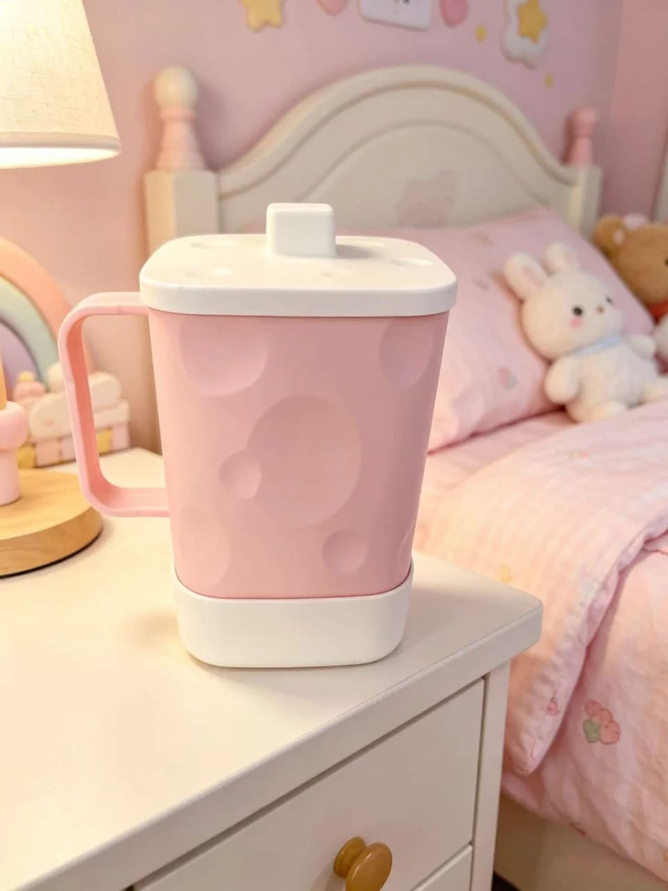 Kid cup with cover