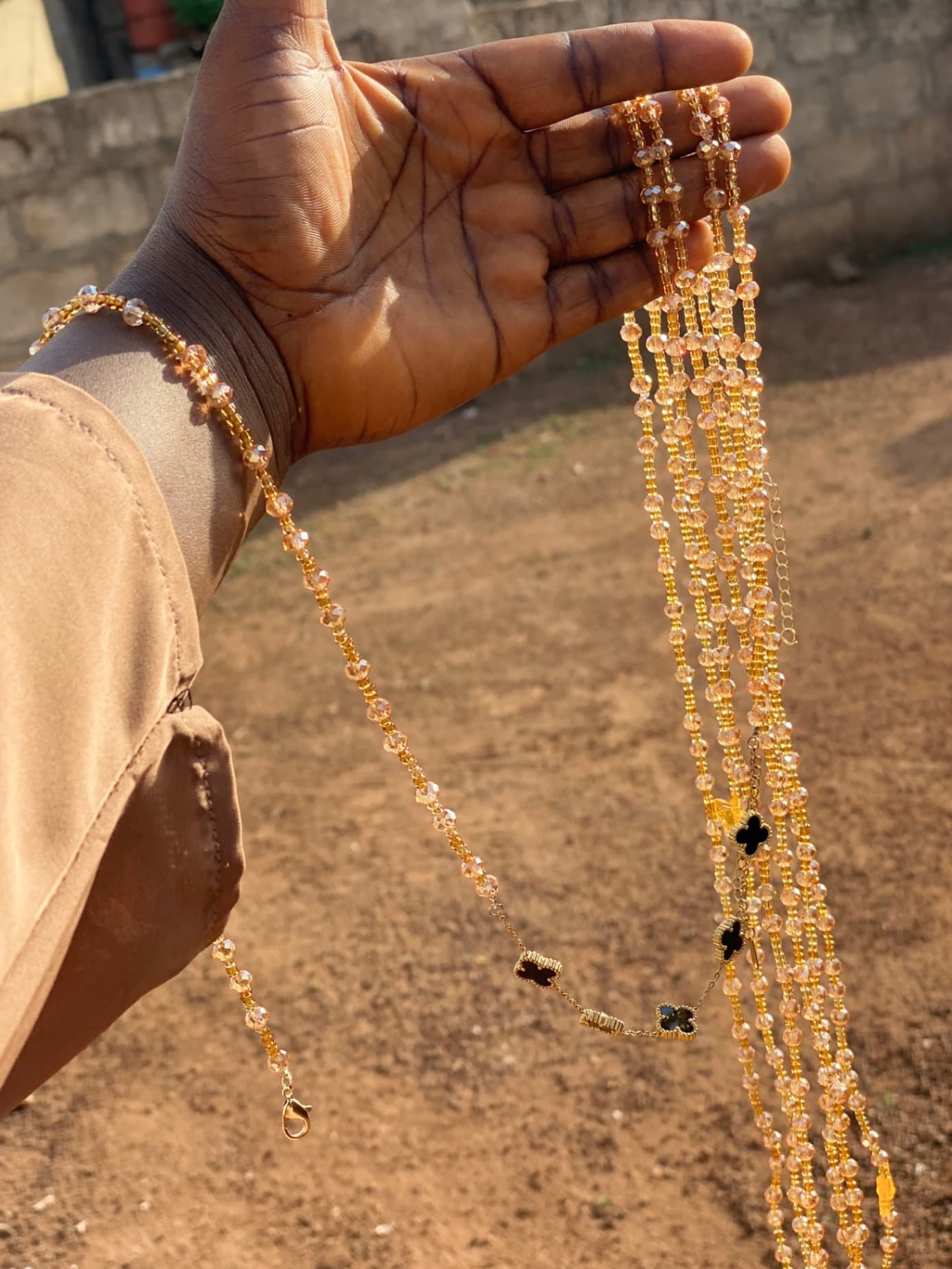 Waist bead