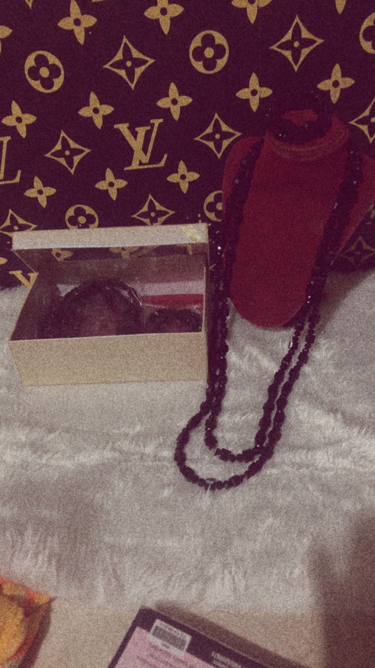Neck beads