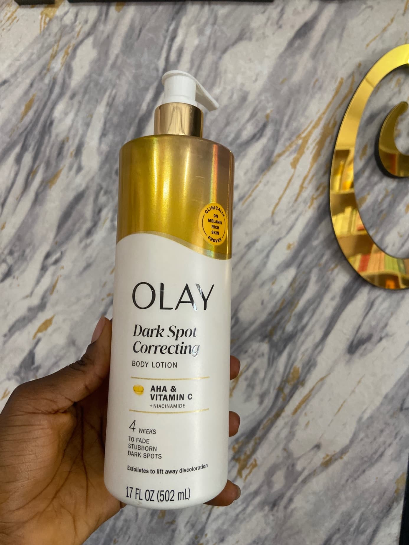 OLAY BODY LOTION
